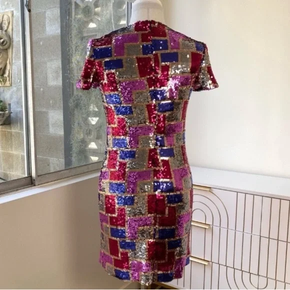 Trina Turk Sequin Mosaic Mini Dress Holiday / NYE Stunner, Size 4 NWOT Sample - Picture 7 of 9
